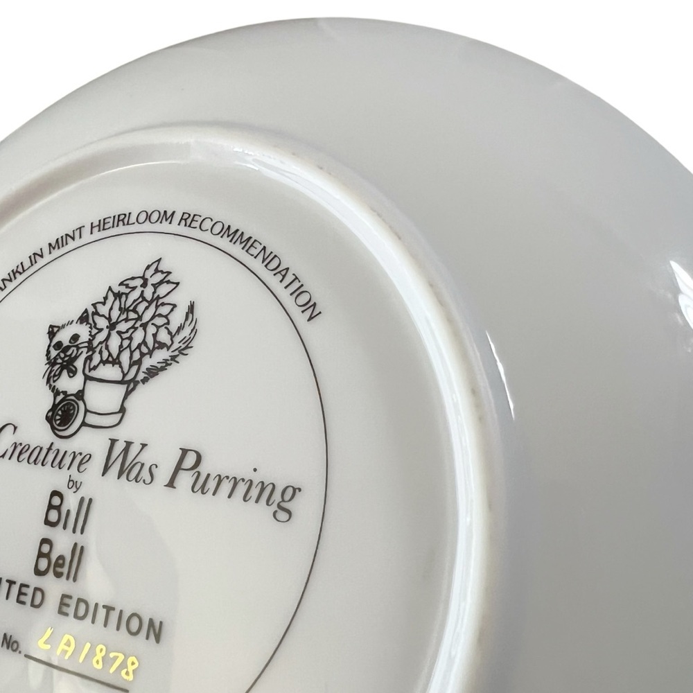 Franklin Mint Heirloom Bill Bell Not a Creature Was Purring Collector Plate - Picture 9 of 10